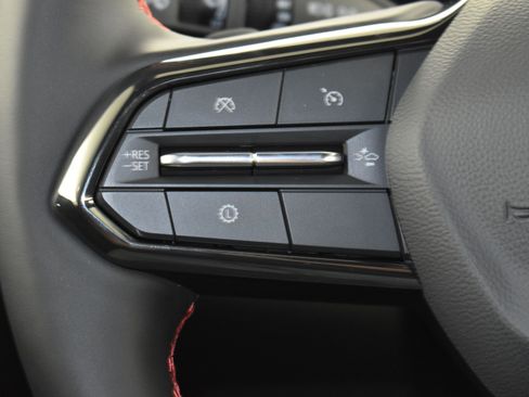 New 2026 Chevrolet Equinox RS w/ Convenience Package III image 26