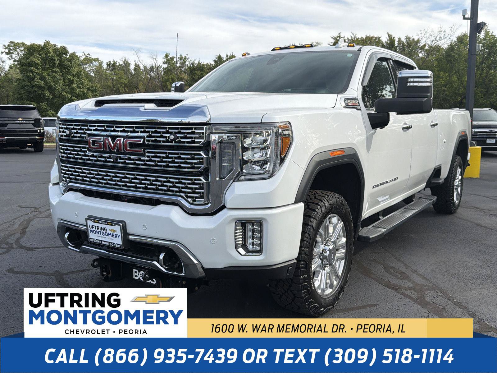Used 2023 GMC Sierra 3500 Denali w/ Denali Ultimate Package AWD/4WD image 1