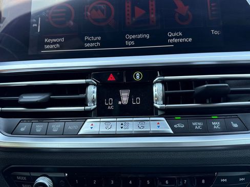 Used 2023 BMW M440i Convertible w/ Premium Package RWD image 17