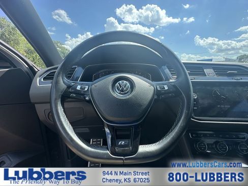 Used 2019 Volkswagen Tiguan SEL Premium R-Line FWD image 13