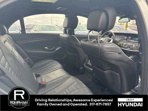 Used 2016 Mercedes-Benz S 550 4MATIC Sedan image 10