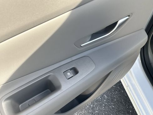 New 2026 Hyundai Elantra Sport FWD image 12