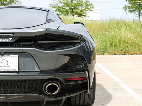 Used 2021 McLaren GT RWD image 35