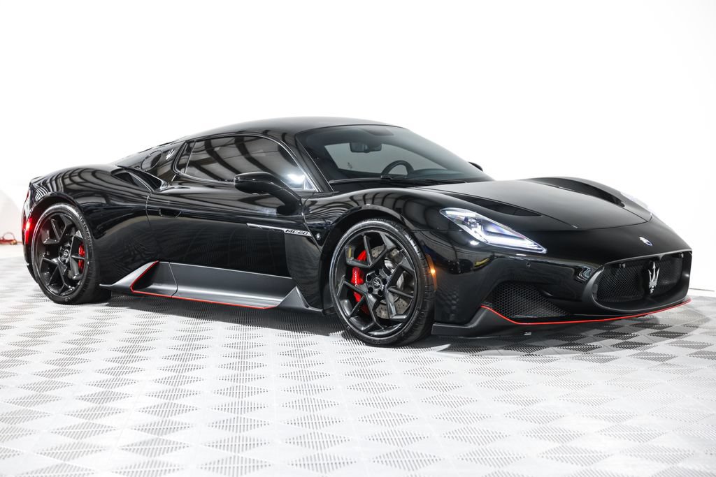 Used 2022 Maserati MC20 Coupe RWD image 4