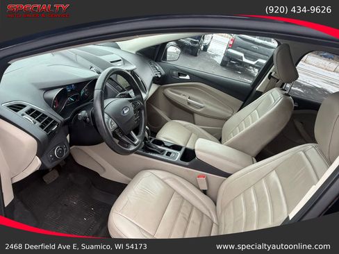 Used 2018 Ford Escape SEL image 13