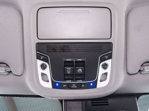 Used 2023 Honda Ridgeline RTL-E image 19