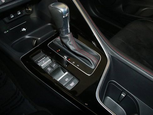 Certified 2025 Acura ADX A-Spec image 21