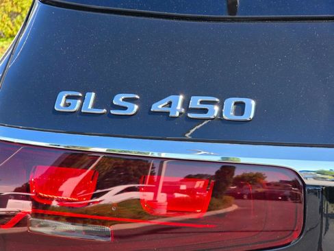 Used 2026 Mercedes-Benz GLS 450 4MATIC image 36