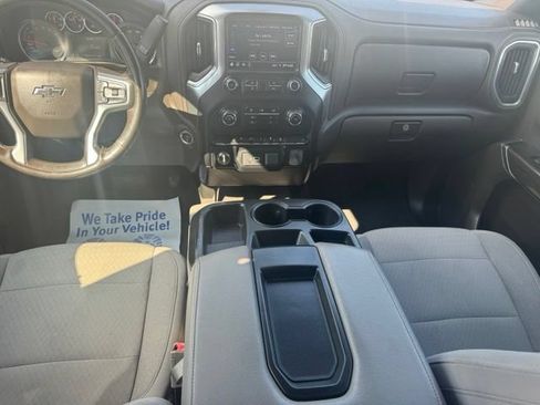 Used 2019 Chevrolet Silverado 1500 LT Trail Boss w/ Bed Protection Package AWD/4WD image 25