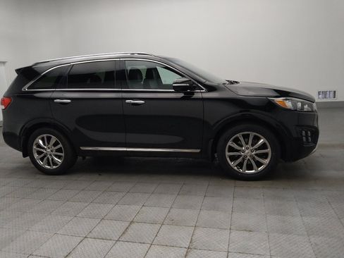 Used 2017 Kia Sorento SX FWD image 10