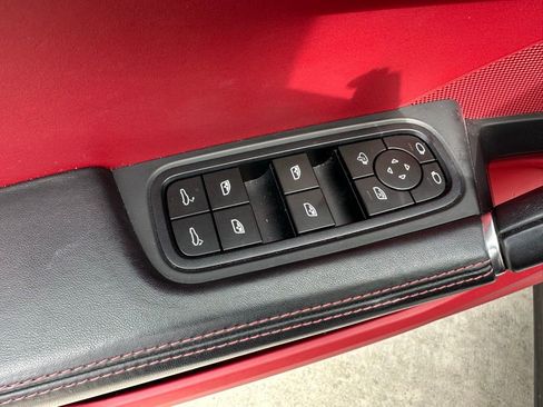 Certified 2023 Porsche Cayenne image 21