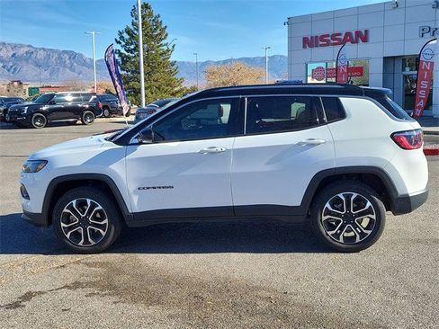 Used 2022 Jeep Compass Limited w/ Sun and Sound Group image 7