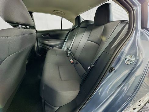 Used 2025 Toyota Corolla LE image 23