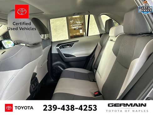 Used 2025 Toyota RAV4 XLE w/ Convenience Package FWD image 18