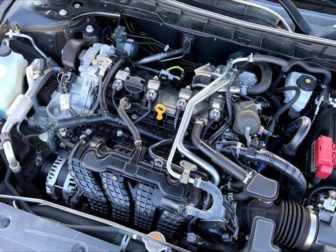 Used 2024 Nissan Altima 2.5 SR FWD image 33