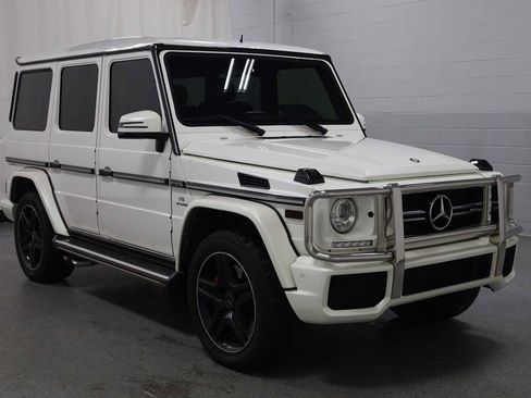 Used 2015 Mercedes-Benz G 63 AMG 4MATIC image 13