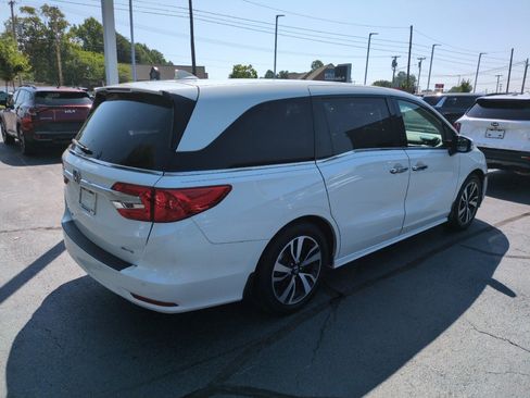 Used 2019 Honda Odyssey Elite image 7