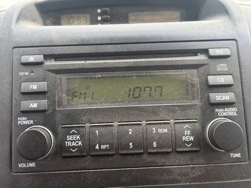 Used 2007 Kia Sedona LX FWD image 5