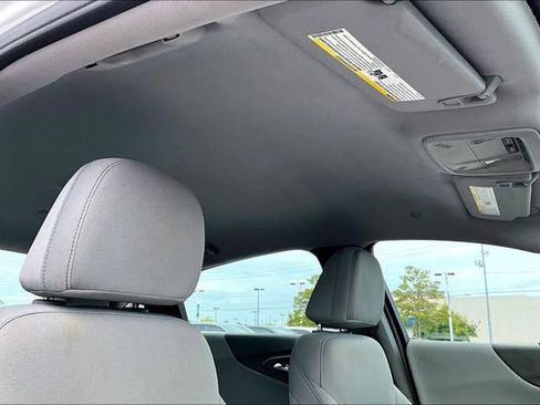 Used 2022 Chevrolet Malibu LT image 26