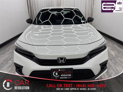 Used 2024 Honda Civic Sport image 2