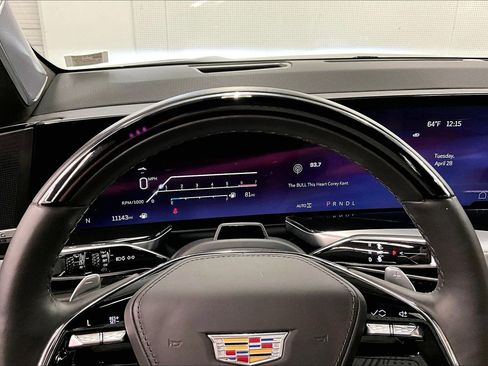 Used 2025 Cadillac Escalade ESV Sport Platinum AWD/4WD image 30