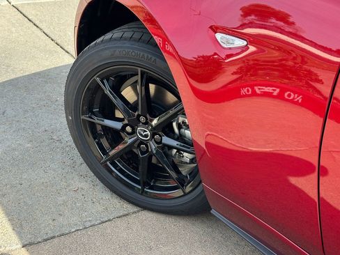 New 2026 MAZDA MX-5 Miata Sport RWD image 9