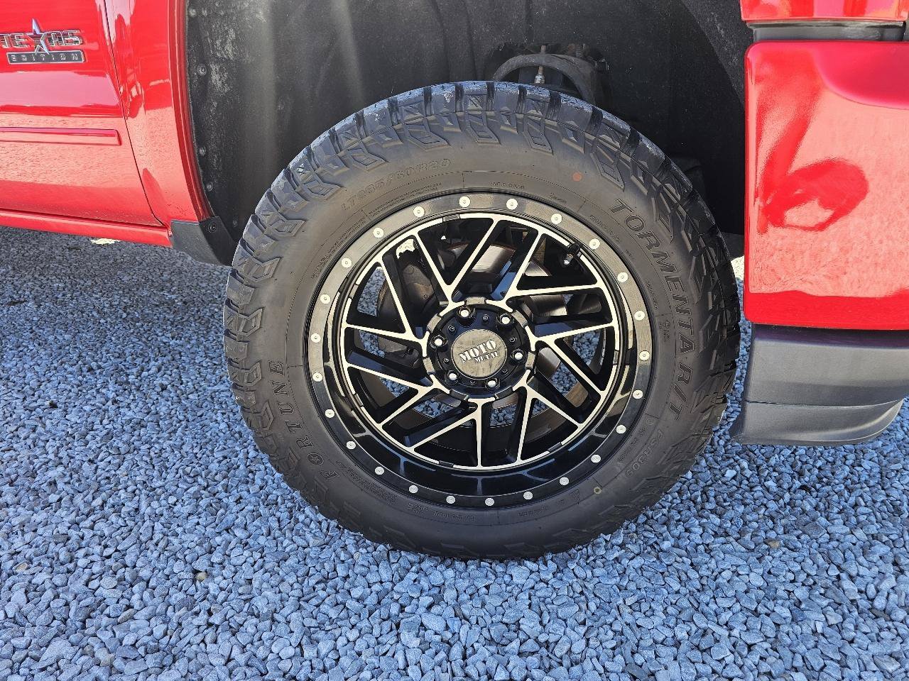 Used 2018 Chevrolet Silverado 1500 LT w/ Texas Edition AWD/4WD image 77