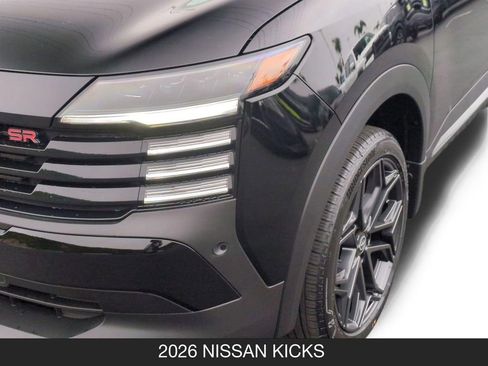 New 2026 Nissan Kicks SR FWD image 10