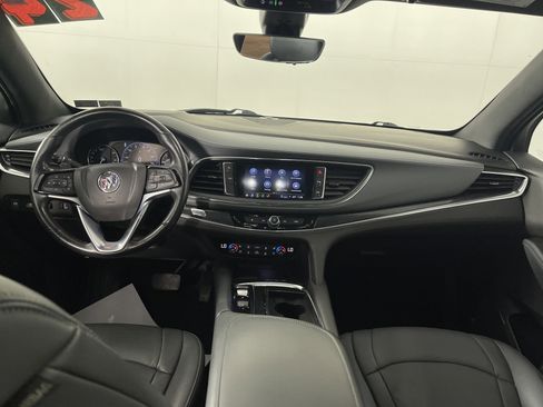 Used 2024 Buick Enclave Premium image 15
