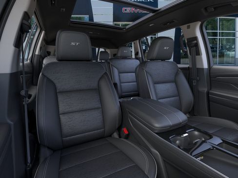 New 2026 Buick Enclave Sport Touring w/ Power Package image 18