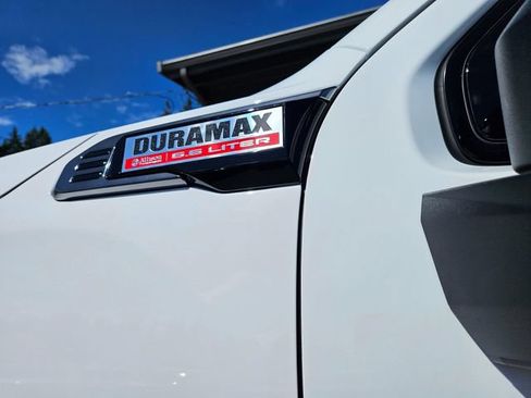 New 2026 GMC Sierra 2500 AT4 AWD/4WD image 10
