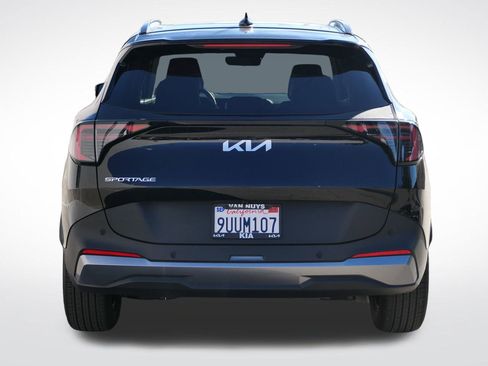 Certified 2026 Kia Sportage EX w/ EX Panorama Roof Package image 5