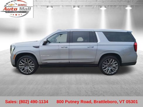 Used 2025 GMC Yukon XL Denali Ultimate AWD/4WD image 2