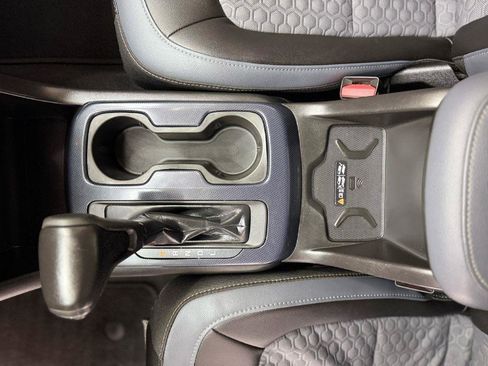 Used 2020 Chevrolet Colorado Z71 image 21