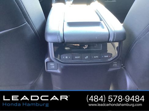 Used 2025 Toyota Grand Highlander AWD image 23