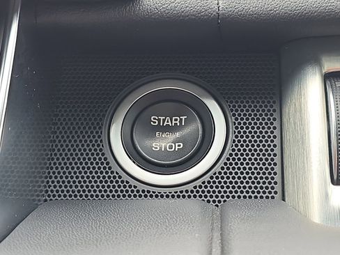 Used 2020 Land Rover Range Rover HSE AWD/4WD image 29