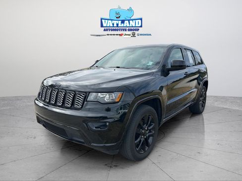 Certified 2020 Jeep Grand Cherokee Altitude image 33