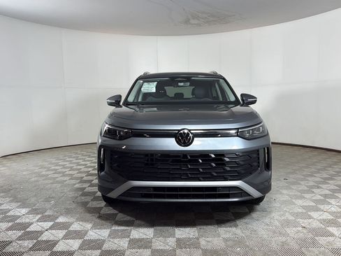 New 2026 Volkswagen Tiguan SE AWD/4WD image 8