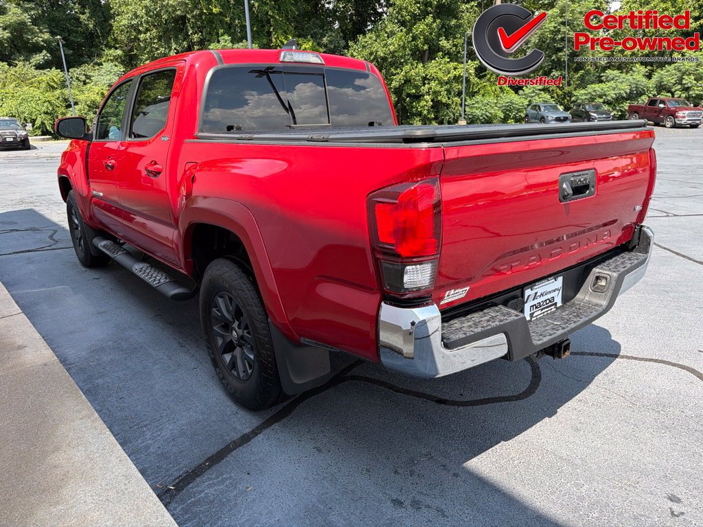 Used 2021 Toyota Tacoma SR5 RWD image 13