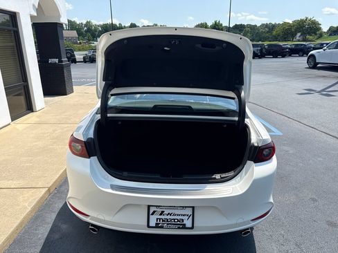 New 2026 MAZDA MAZDA3 2.5 S Sedan w/ Preferred Pkg FWD image 18