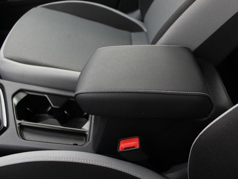 Used 2024 Volkswagen Taos S image 22