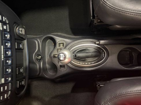 Used 2005 Chrysler PT Cruiser GT FWD image 17