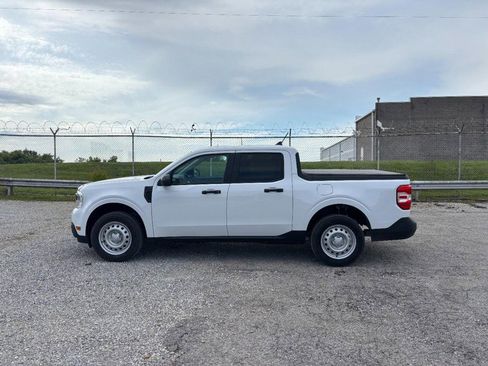 Used 2022 Ford Maverick XL FWD image 11