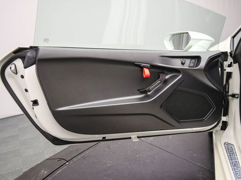 Used 2023 Lamborghini Huracan Tecnica image 43