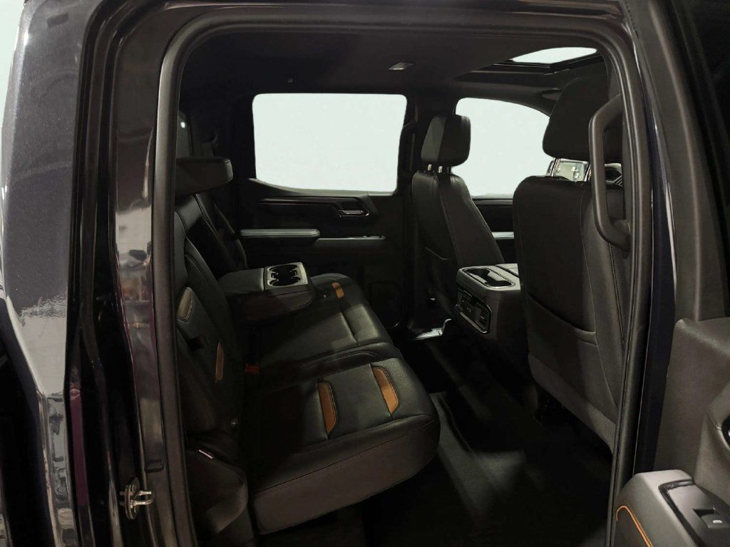 Used 2022 GMC Sierra 1500 AT4 w/ AT4 Preferred Package AWD/4WD image 28