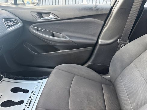 Used 2019 Chevrolet Cruze LT w/ LT Fleet Convenience Package image 27