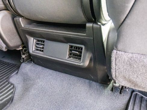 Used 2021 Chevrolet Silverado 1500 Custom Trail Boss w/ LPO, Dark Essentials Package image 18