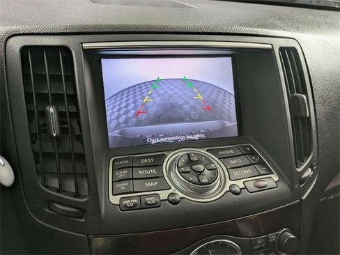 Used 2013 INFINITI G37 x image 25