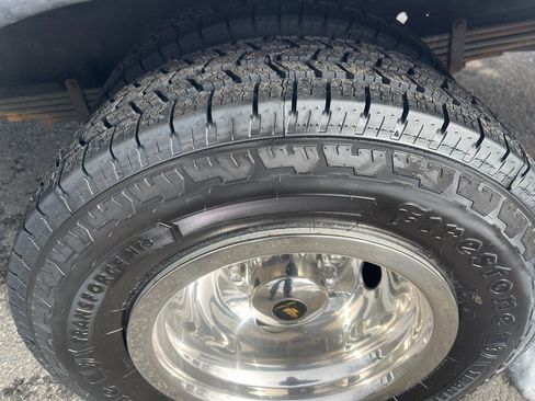 Used 2015 Chevrolet Express 3500 Extended w/ Smoker's Package image 22