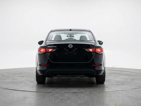 Used 2025 Nissan Sentra SV image 7